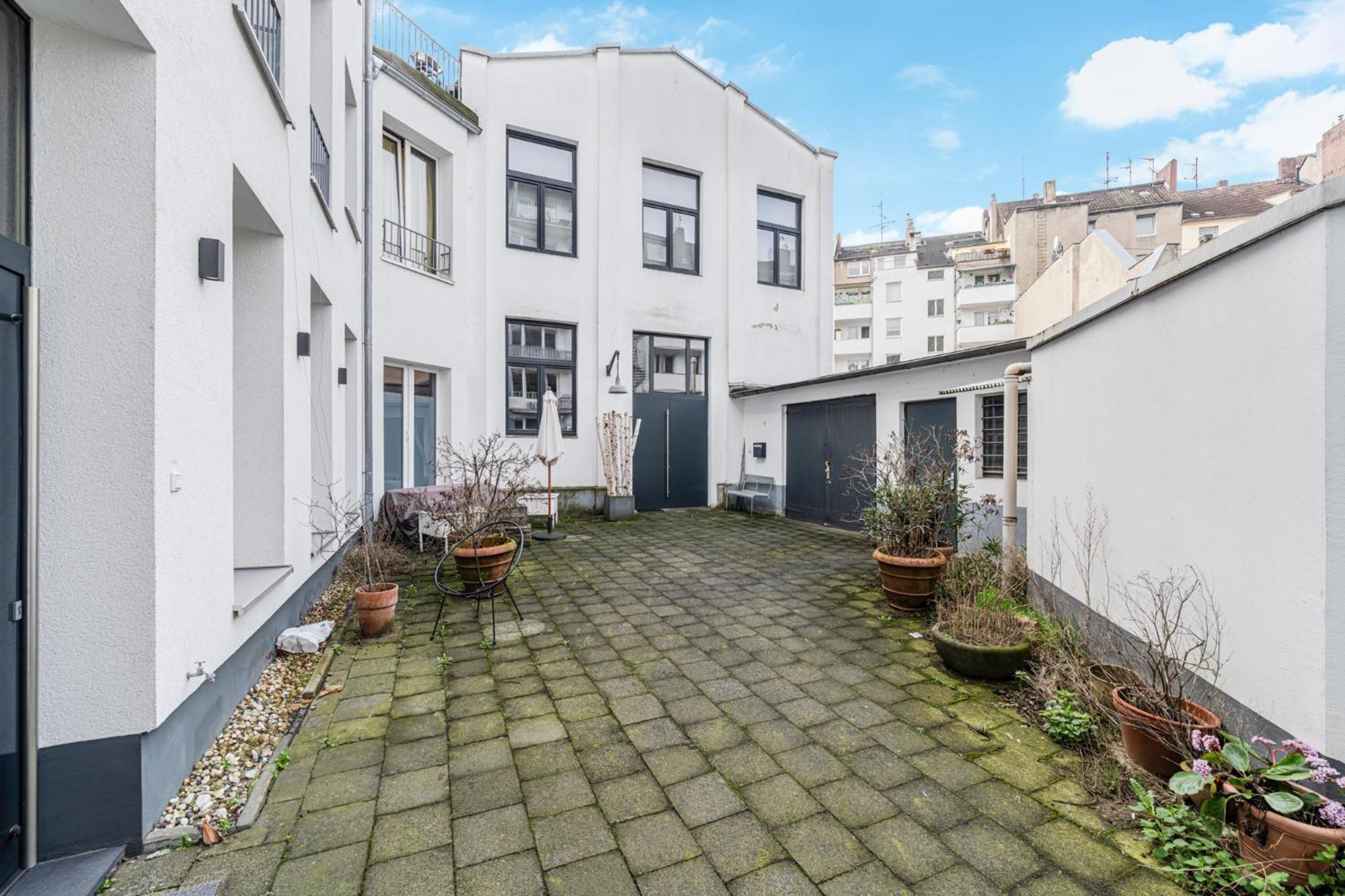 Pempelfort Luxury Townhouse *